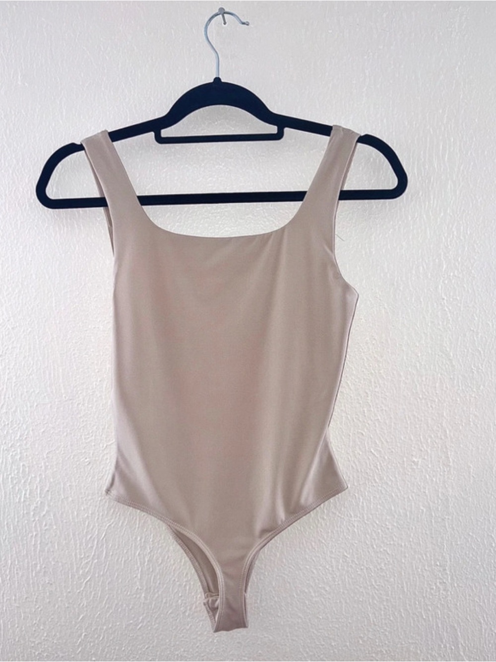 Cream Square Neck Women’s Bodysuit Size S Sleeveless Snap Closure